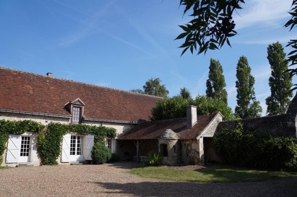 Les Hauts De Chaume Genille Exterior foto